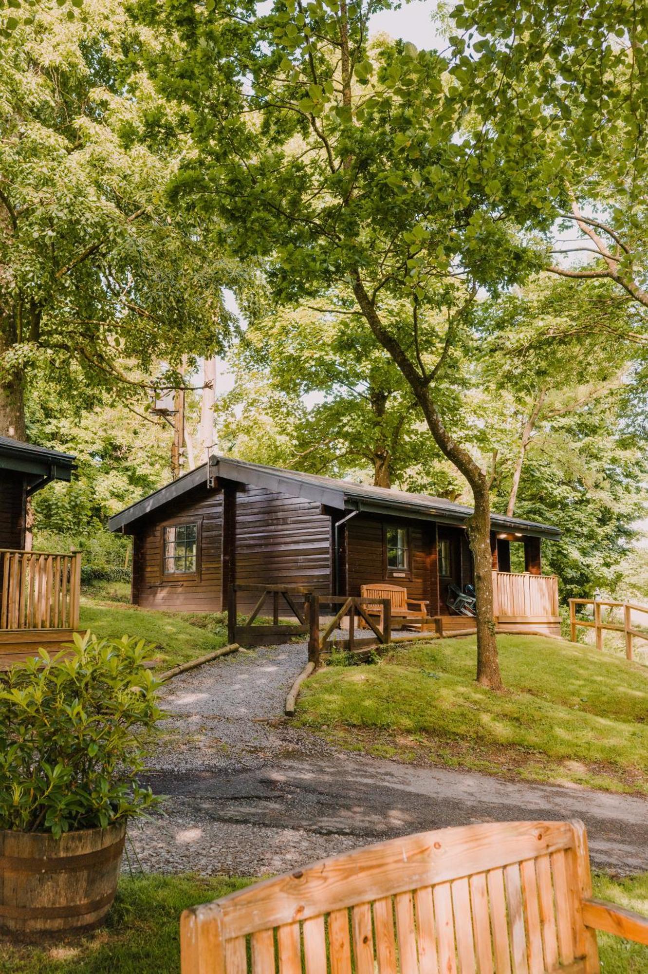 The Jonas Centre Villa Leyburn Exterior photo